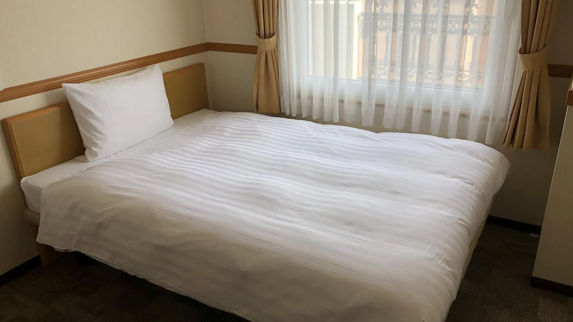 Toyoko Inn Osaka Hankyu Juso-Eki Nishi-Guchi No.1