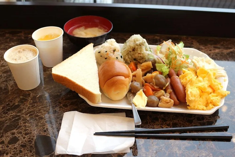 Toyoko Inn Osaka Hankyu Juso-Eki Nishi-Guchi No.1 3*,