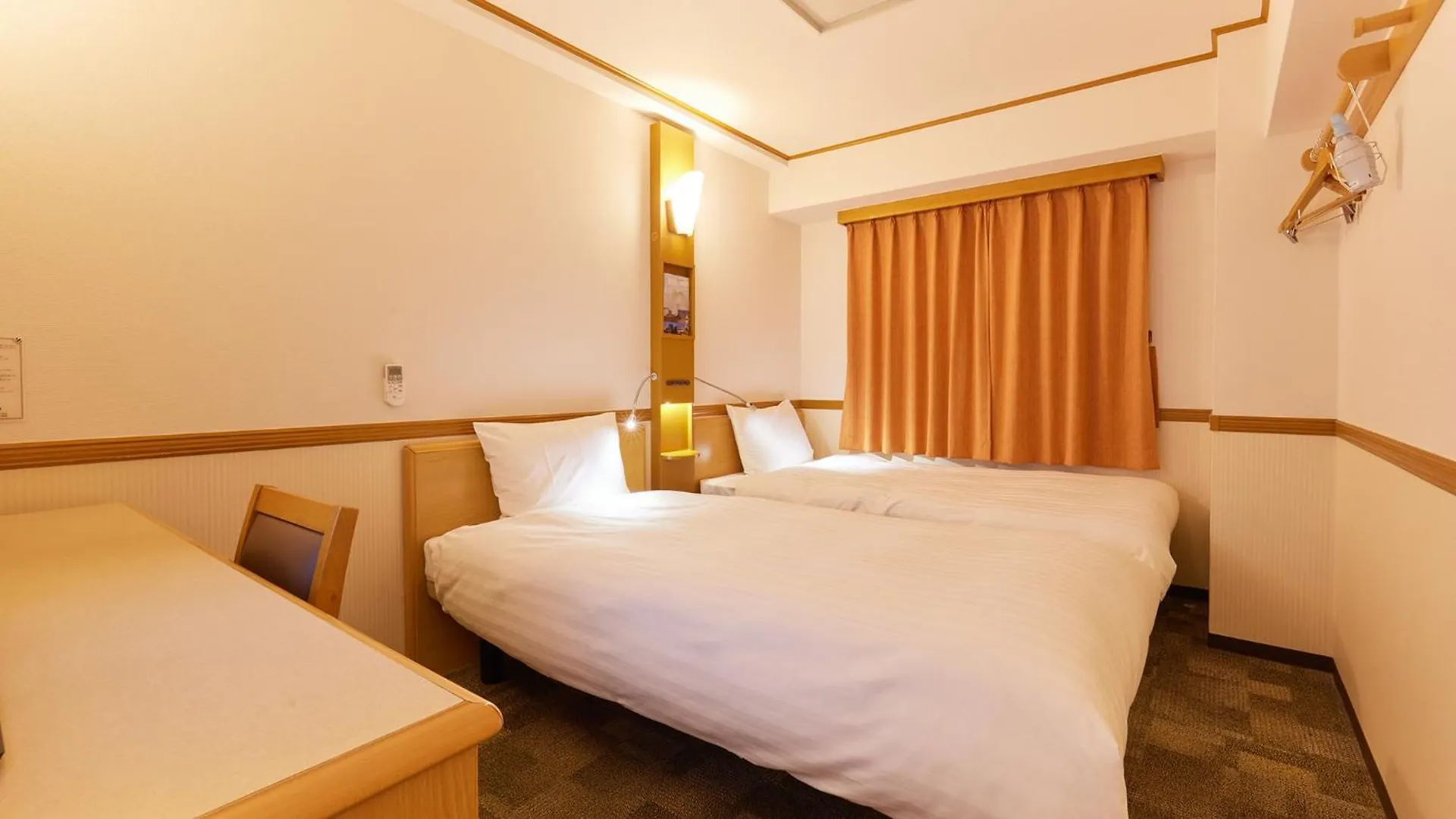 Toyoko Inn Osaka Hankyu Juso-Eki Nishi-Guchi No.1