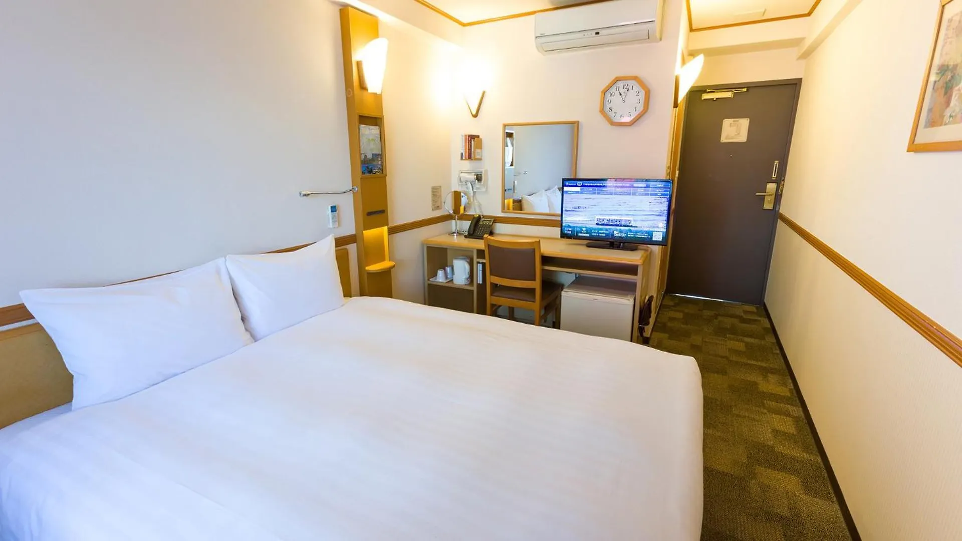 Toyoko Inn Osaka Hankyu Juso-Eki Nishi-Guchi No.1