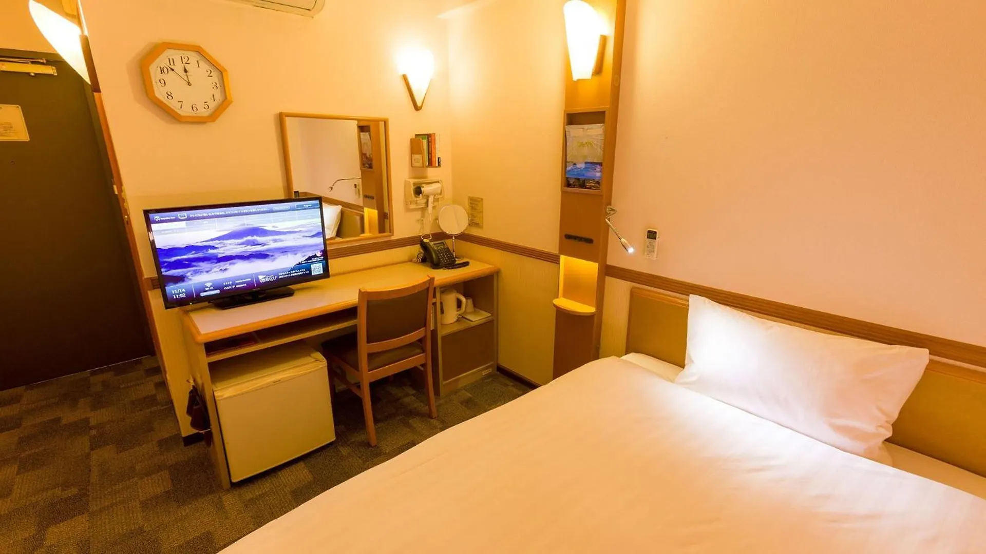 Toyoko Inn Osaka Hankyu Juso-Eki Nishi-Guchi No.1 Hotel