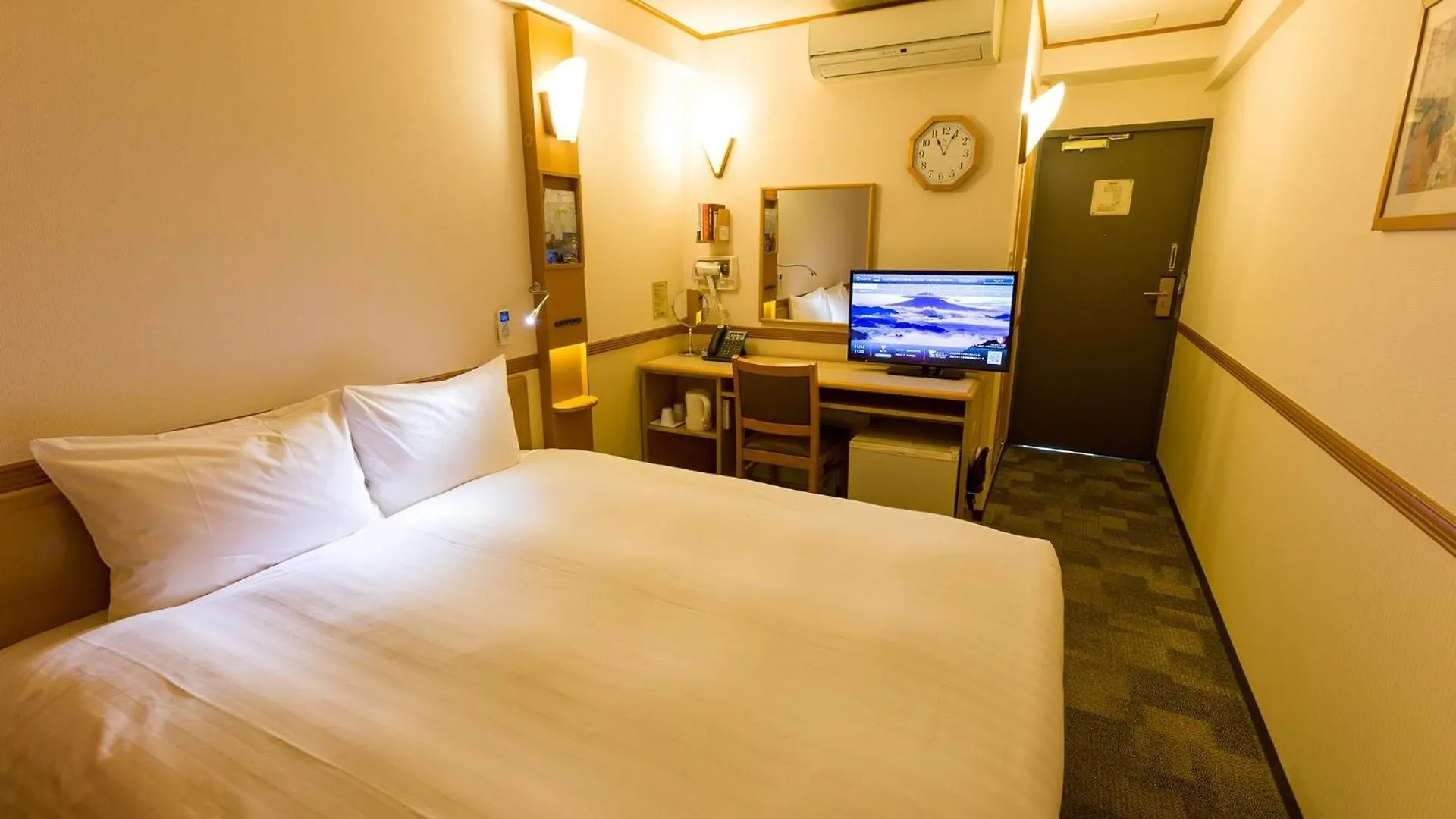 Toyoko Inn Osaka Hankyu Juso-Eki Nishi-Guchi No.1 Japan